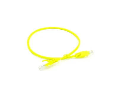 Patchcord UTP-5e 0,5m, żółty